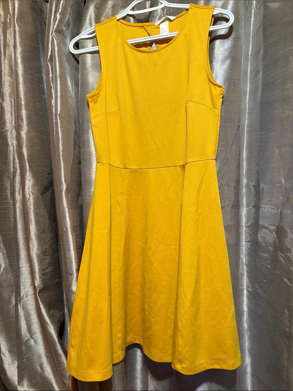 Sleeveless Mustard Fit & Flare skater Dress Small